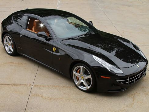 Used 2016 Ferrari FF image 82