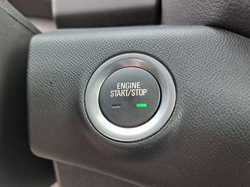 Used 2024 GMC Terrain Denali w/ Denali Premium Package AWD/4WD image 14