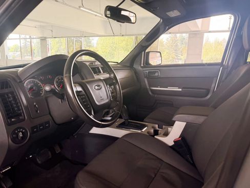 Used 2012 Ford Escape XLT FWD image 15
