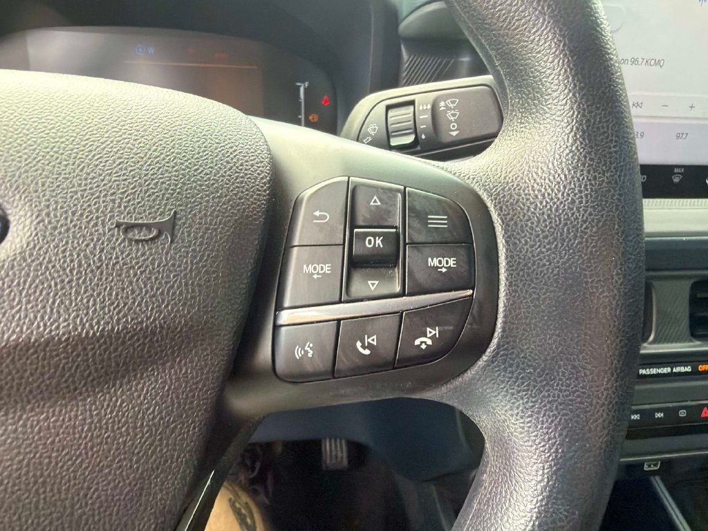 Used 2025 Ford Maverick XLT w/ Black Appearance Package AWD/4WD image 27