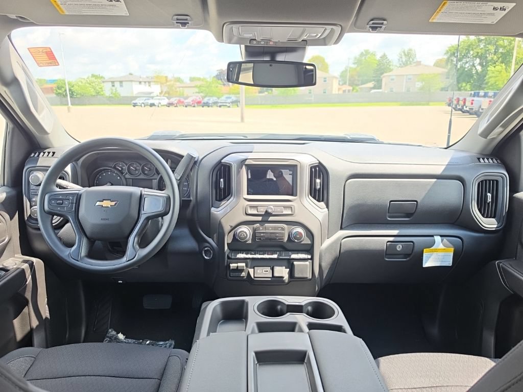 New 2026 Chevrolet Silverado 2500 Custom w/ Custom Value Package AWD/4WD image 11