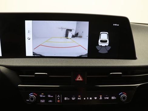 Used 2024 Kia EV6 Light image 22