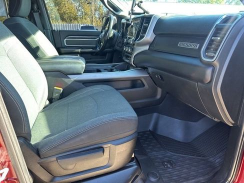 Used 2021 RAM 2500 Big Horn w/ Level 1 Equipment Group image 9