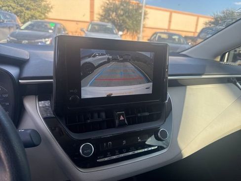 Used 2024 Toyota Corolla LE image 14