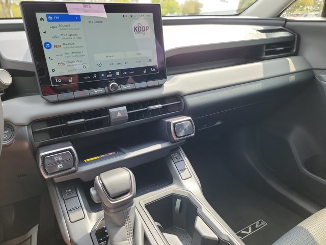 Used 2026 Toyota RAV4 XLE Premium FWD image 19