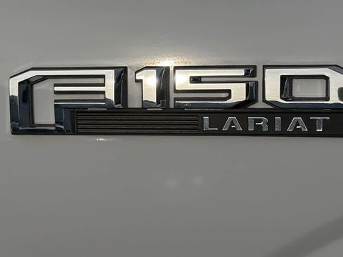 Used 2020 Ford F150 Lariat w/ Equipment Group 502A Luxury image 12