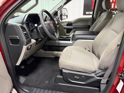 Used 2019 Ford F250 XLT w/ XLT Value Package AWD/4WD image 10