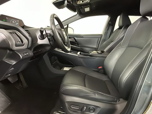 Used 2023 Subaru Solterra AWD image 12