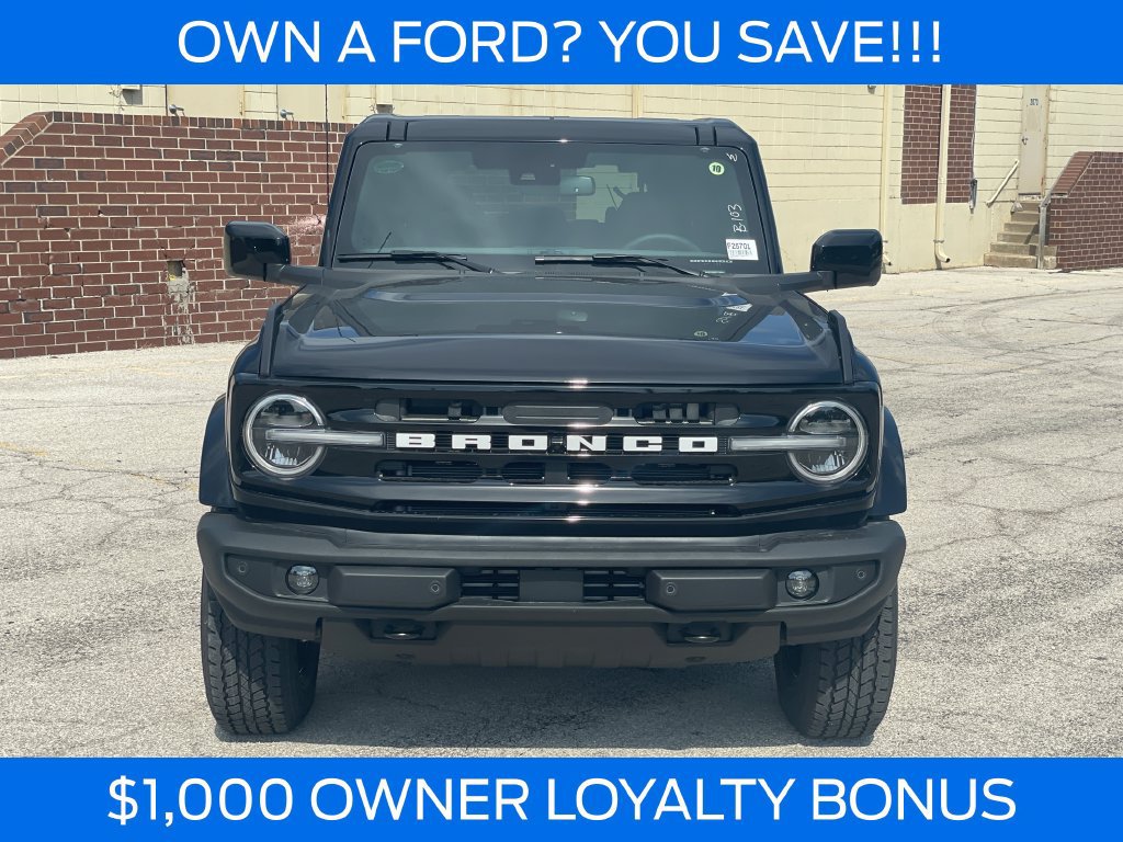 New 2026 Ford Bronco Outer Banks AWD/4WD image 8