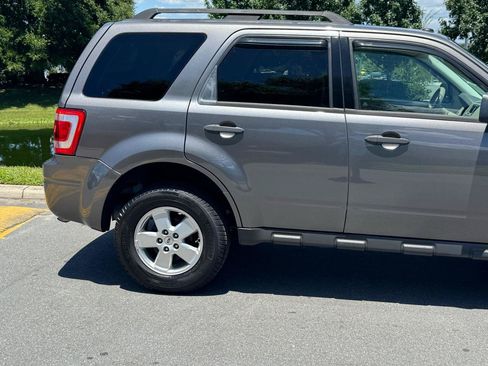 Used 2011 Ford Escape XLT FWD image 38