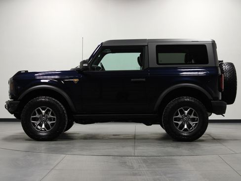 Used 2021 Ford Bronco Badlands image 7