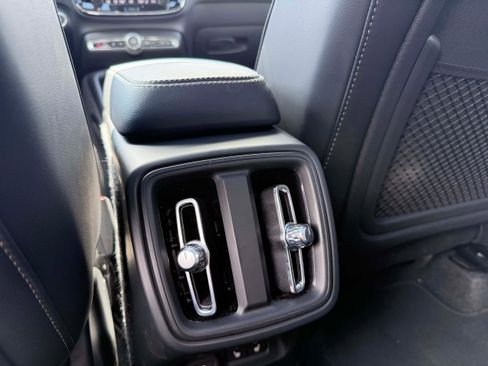Certified 2026 Volvo XC40 B5 Plus AWD/4WD image 13