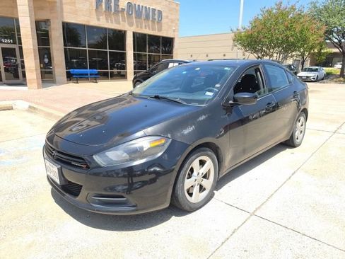 Used 2015 Dodge Dart SXT FWD image 1