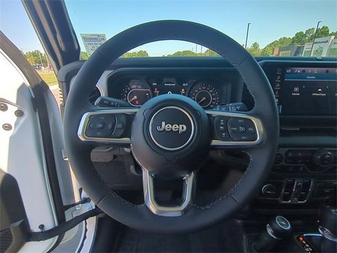 New 2025 Jeep Wrangler Sahara image 31