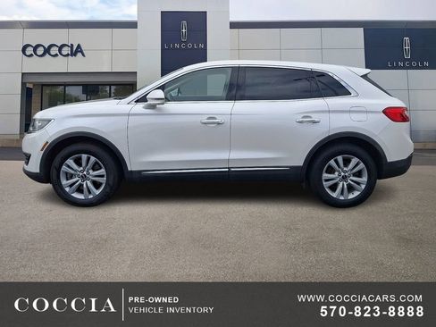 Used 2017 Lincoln MKX Select w/ Select Plus Package AWD/4WD image 7