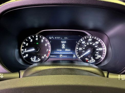 Used 2022 Nissan Frontier SV AWD/4WD image 14
