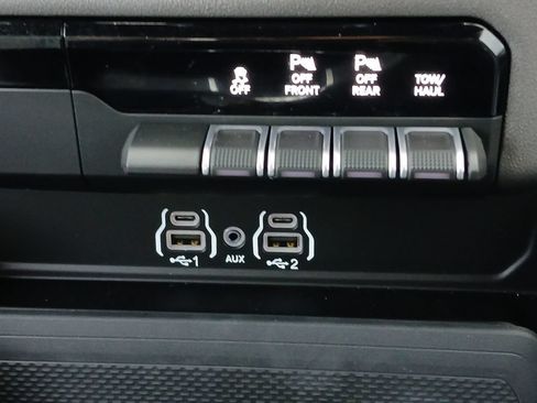 Used 2026 RAM 1500 Lone Star RWD image 10