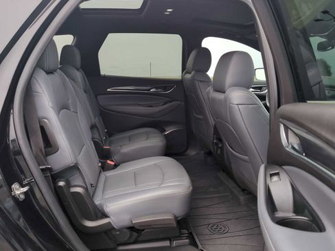 Used 2024 Buick Enclave Essence w/ Experience Buick Package FWD image 27