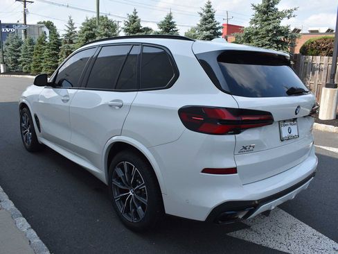 Used 2024 BMW X5 xDrive40i w/ M Sport Package AWD/4WD image 7