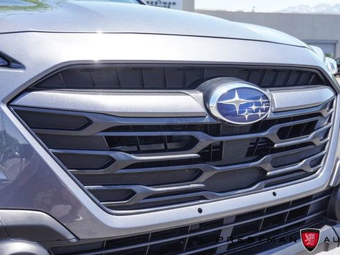 Used 2025 Subaru Outback Premium w/ Popular Package #1A AWD/4WD image 15