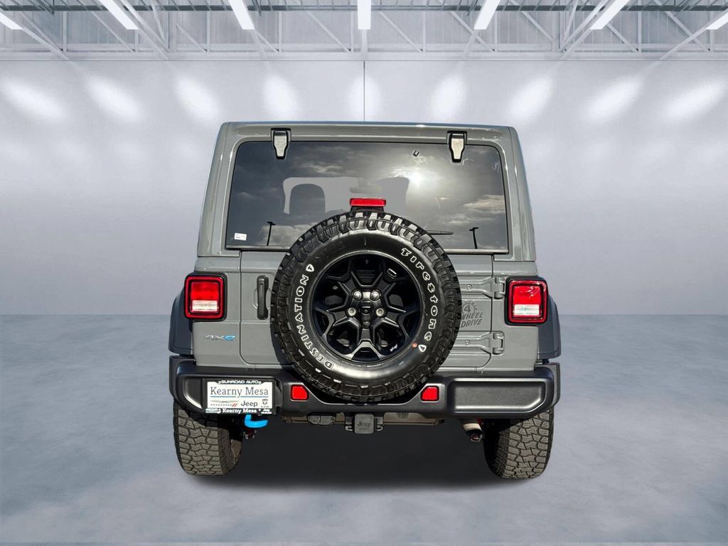 Certified 2023 Jeep Wrangler Unlimited w/ Sun & Screen Package AWD/4WD image 5