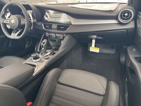 New 2026 Alfa Romeo Giulia w/ Driving Assist Package RWD image 15