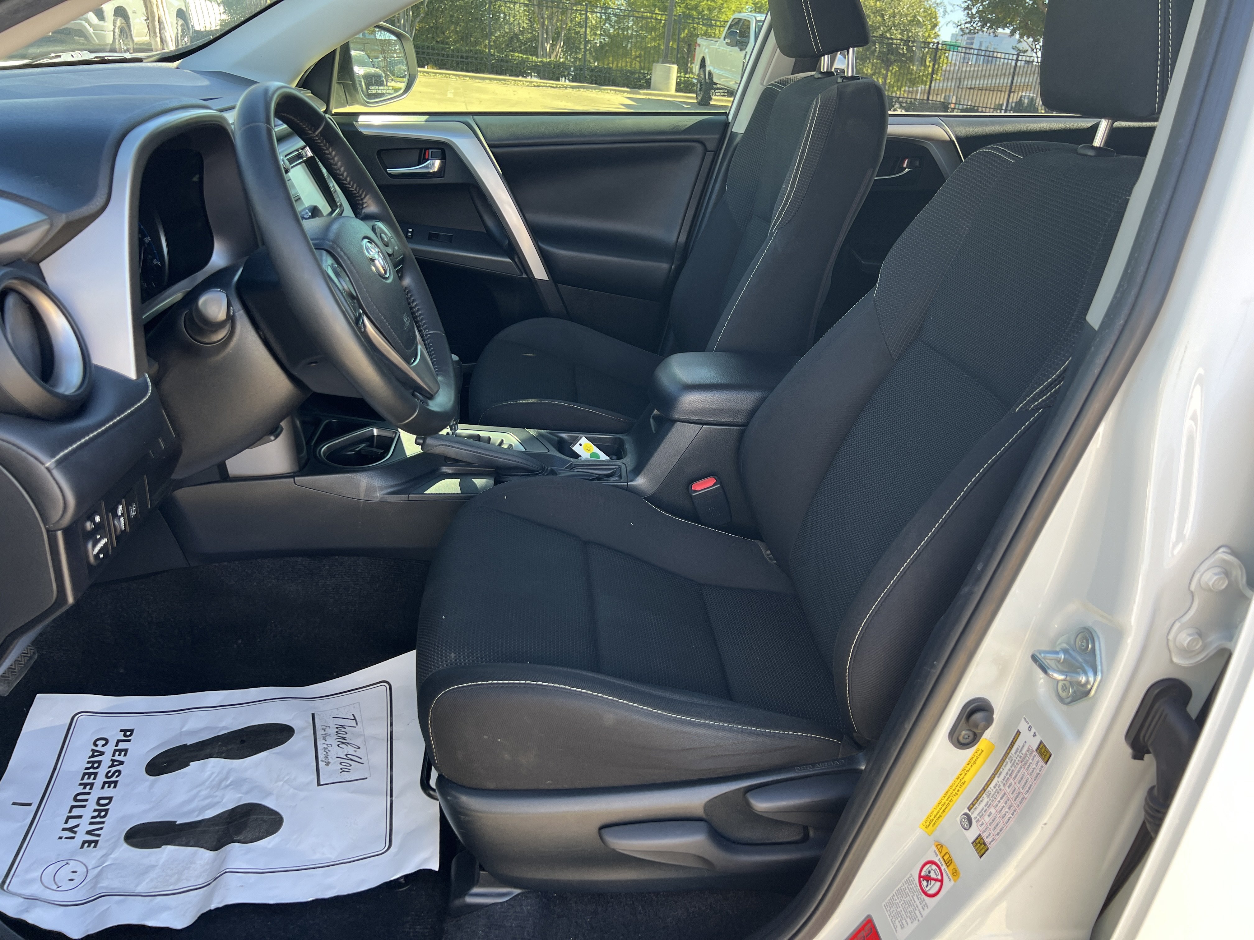 Used 2018 Toyota RAV4 XLE w/ Plus Extra Value Package FWD image 15