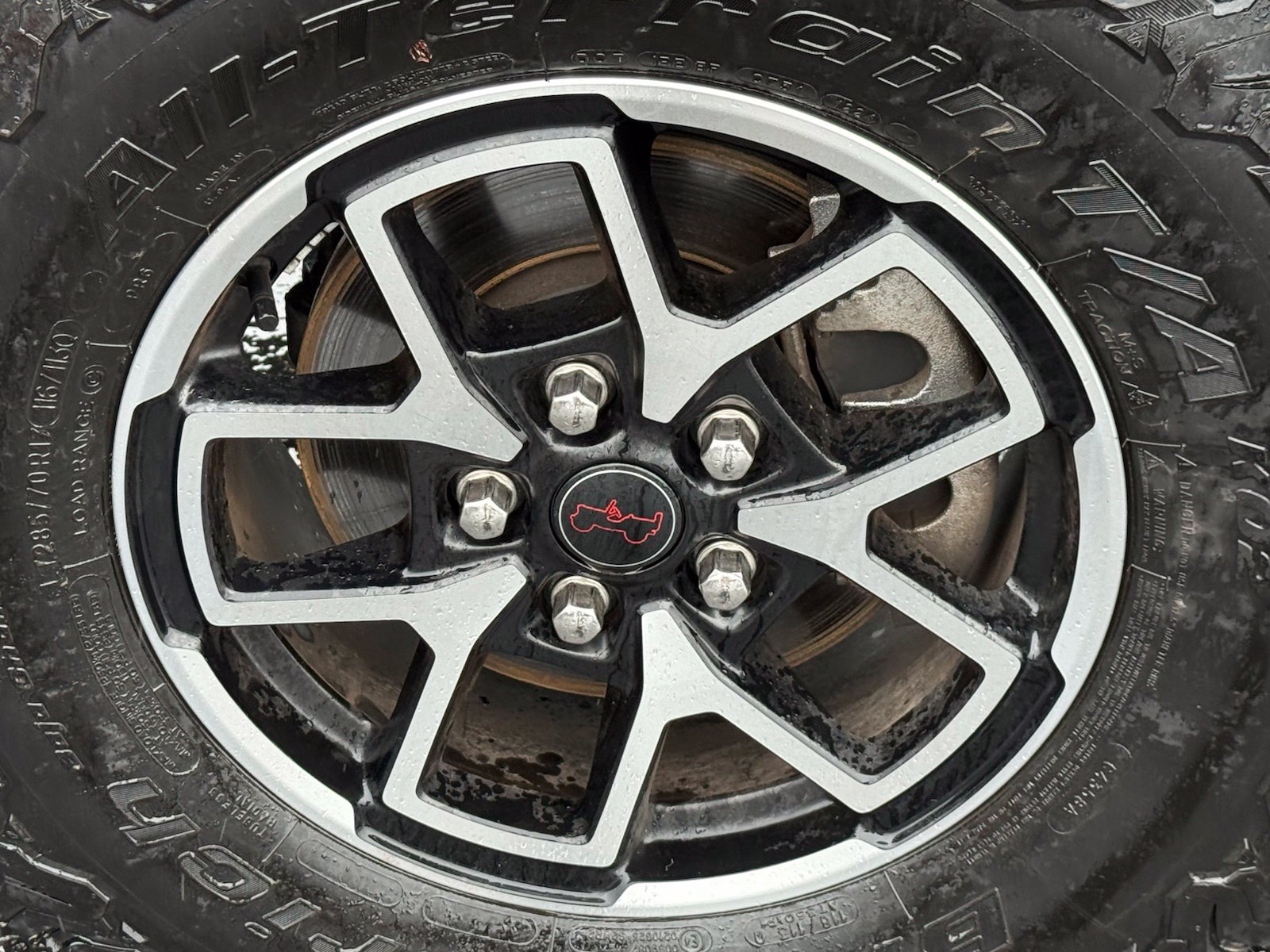 Used 2024 Jeep Wrangler Unlimited Rubicon w/ Convenience Group AWD/4WD image 10