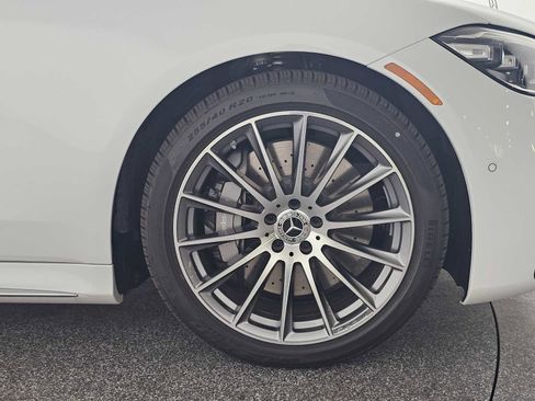 New 2025 Mercedes-Benz S 580 4MATIC Sedan image 9