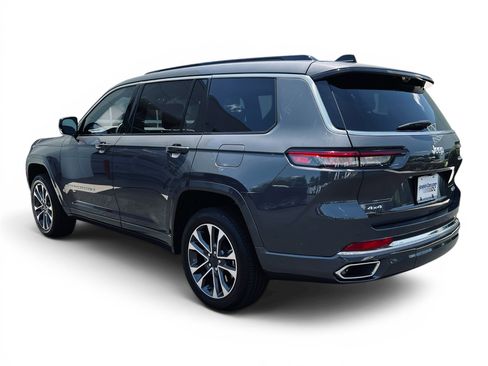 Used 2024 Jeep Grand Cherokee L Overland w/ Luxury Tech Group IV AWD/4WD image 8