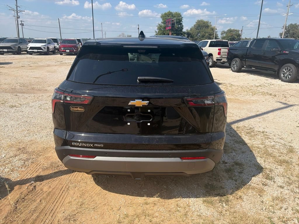 New 2027 Chevrolet Equinox LT w/ Convenience Package II AWD/4WD image 5