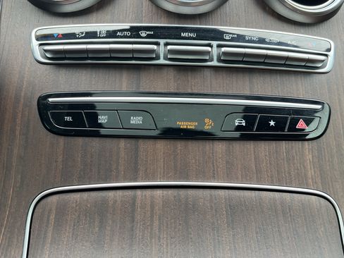 Certified 2020 Mercedes-Benz GLC 43 AMG 4MATIC image 29