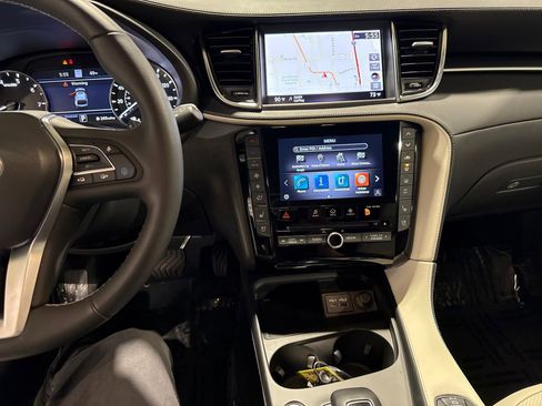 Certified 2025 INFINITI QX55 Essential image 17