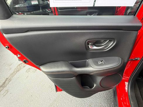 Used 2025 Honda HR-V Sport image 14