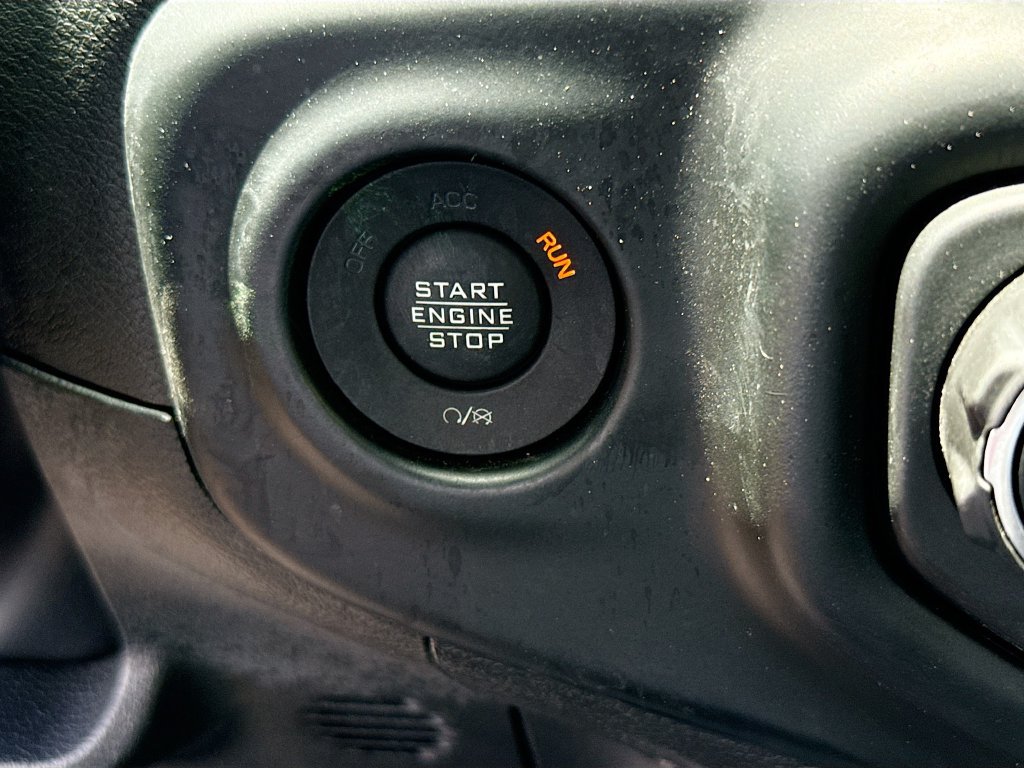 Certified 2023 Jeep Wrangler Unlimited Sahara AWD/4WD image 13