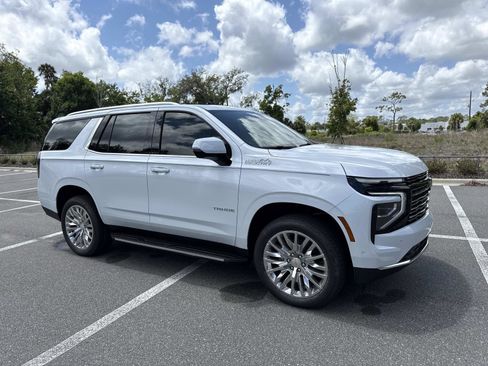 New 2026 Chevrolet Tahoe High Country w/ Sun And Tow Package AWD/4WD image 1