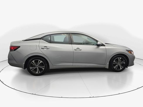 Used 2021 Nissan Sentra SV FWD image 9