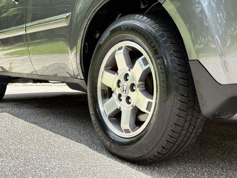 Used 2010 Honda Pilot Touring image 26