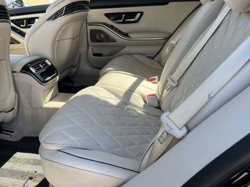 Certified 2023 Mercedes-Benz S 580e 4MATIC Sedan image 19