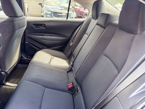 Used 2024 Toyota Corolla LE w/ LE Convenience Package FWD image 17