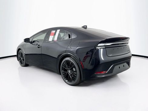 New 2026 Toyota Prius Plug-In Hybrid FWD image 8