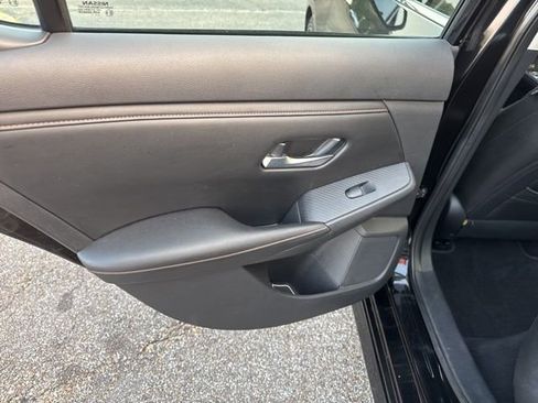 Used 2021 Nissan Sentra SR FWD image 10