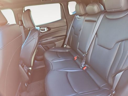 New 2026 Jeep Compass Limited image 13