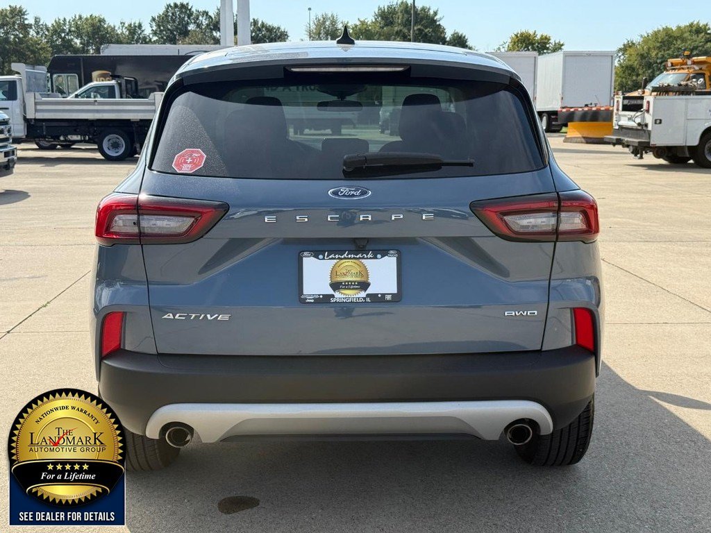 Certified 2025 Ford Escape Active AWD/4WD image 6