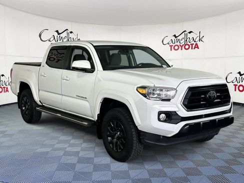 Used 2021 Toyota Tacoma SR5 RWD image 3