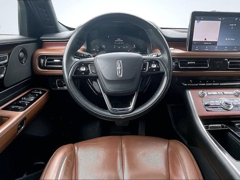 Certified 2023 Lincoln Aviator Reserve w/ Equipment Group 201A RWD image 10