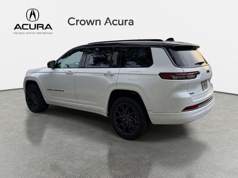 Used 2026 Jeep Grand Cherokee L Summit w/ Obsidian Package AWD/4WD image 4