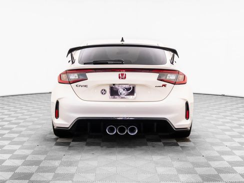 Used 2023 Honda Civic Type R image 4