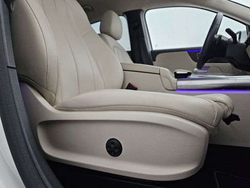 Used 2021 Mercedes-Benz GLA 250 4MATIC image 17