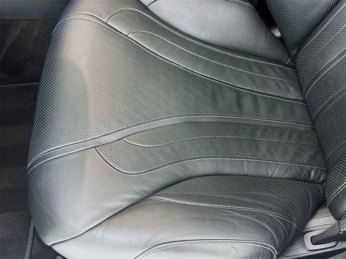 Used 2014 Mercedes-Benz S 63 AMG 4MATIC Sedan image 21